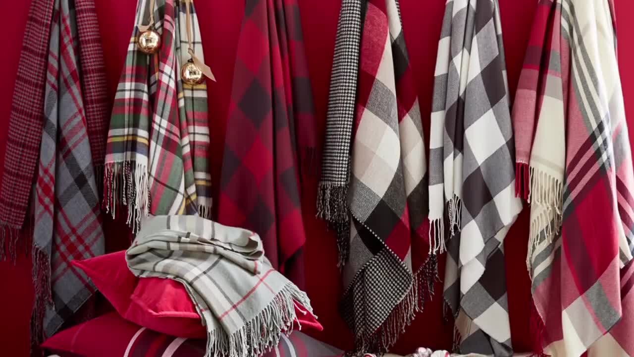 Pottery Barn’s 2017 Holiday Collection