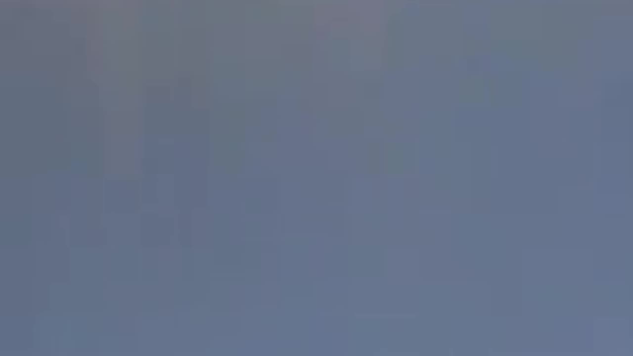 The difference between a "Con trail" and a "Chem trail"