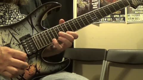 Easy Three String Arpeggio Guitar Riffs