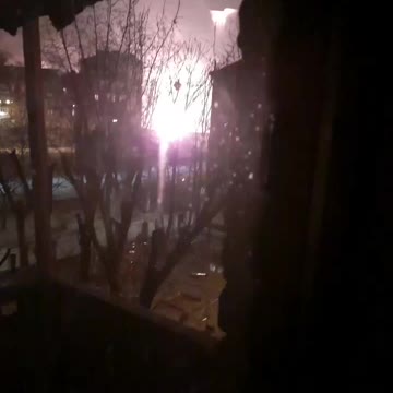 Explosions and Armed clashes reported in the area of Beresteyskaya metro station in Kyiv