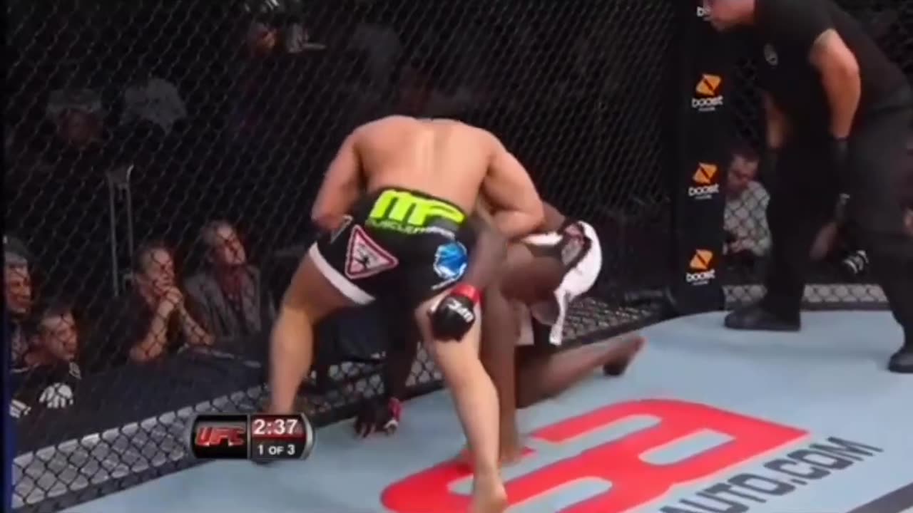 Wildest 30 seconds in the history of ufc🔥