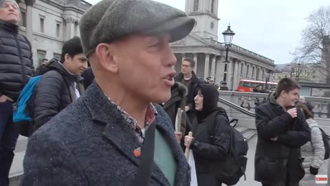 Lefty's get triggered over american flag Trafalgar square 11/01/2020 PART 5