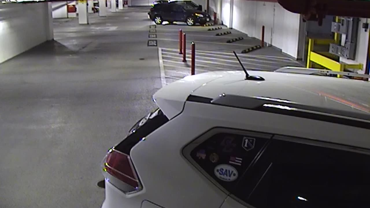 6120RHOBG2G204ALobby4Entrance_2021-01-06_05h20min01s857ms.mp4