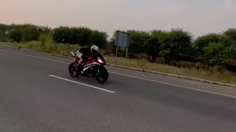 R6 turbo vs zx6r vs r6 tuned crazy raw sound Flyby🔥