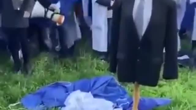 France shows the world how it's done !!