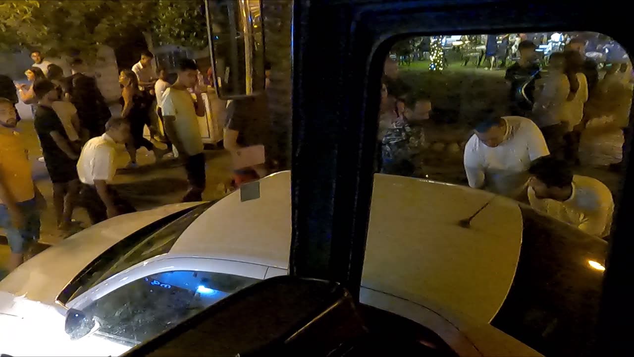 Tunesien - Hammamet - Parkendes Auto - Blockiert - Reisebus!