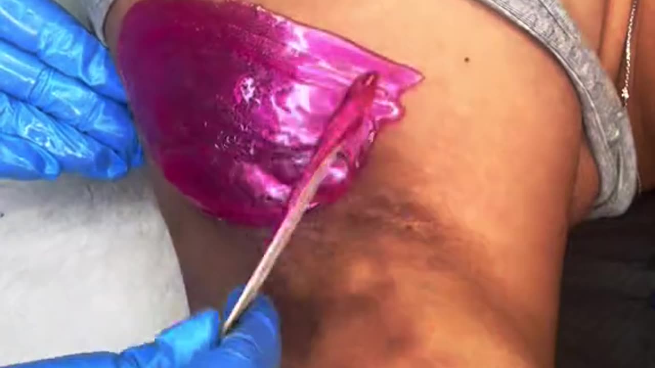 Underarm Waxing with Sexy Smooth Tickled Pink Hard Wax | @sageskinesthetics