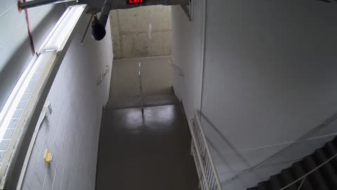 7186CVCULStair45South_2021-01-05_00h40min00s550ms.mp4