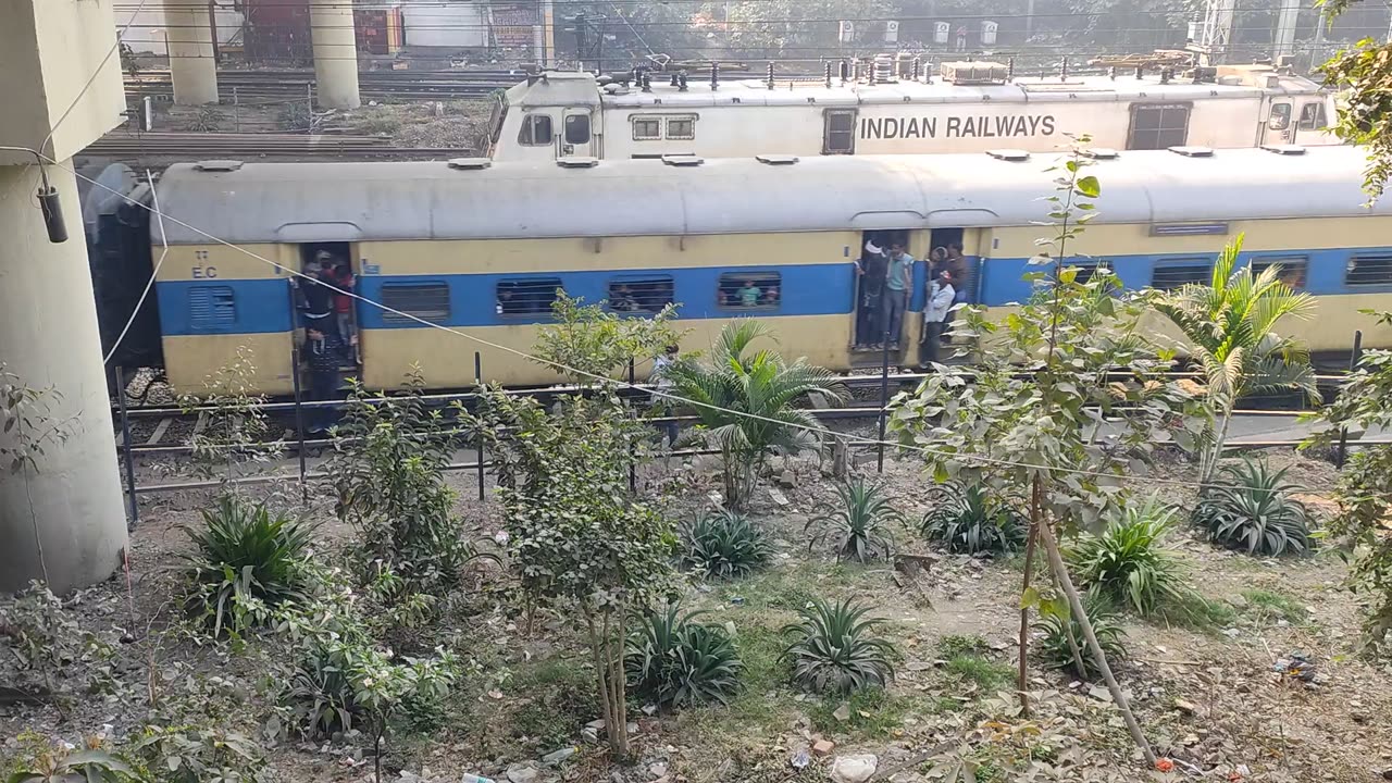 Bihar Patna Train Video