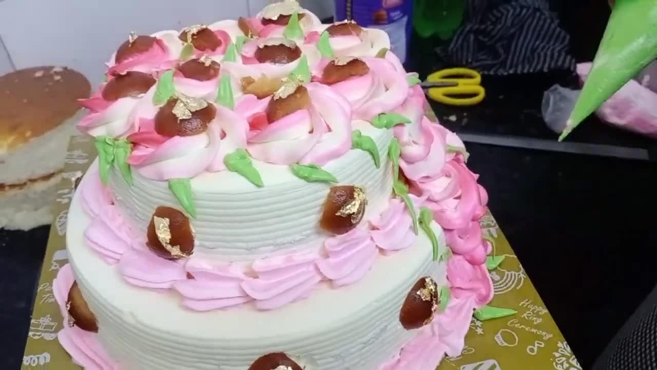 gulab jamun cake #chocolate#cake #chc #cakes #cakemaking #virl #pahadilifestyle #uttarakhand