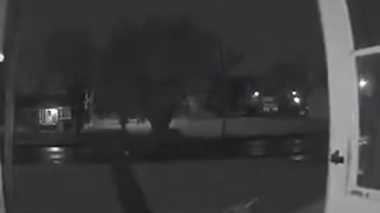 A Brazen House Break-in make sure you are armed This is terrifying.mp4