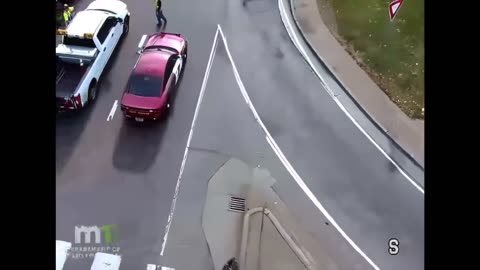 Pickup creates chaos during chase