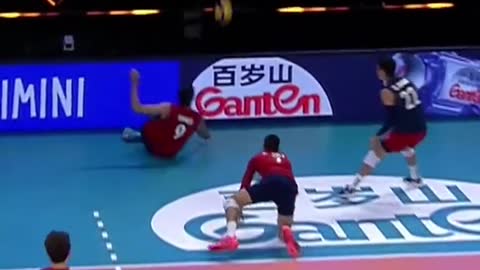 The replay is insane 😱 #volleyballworld #crazysave #save #volleyball