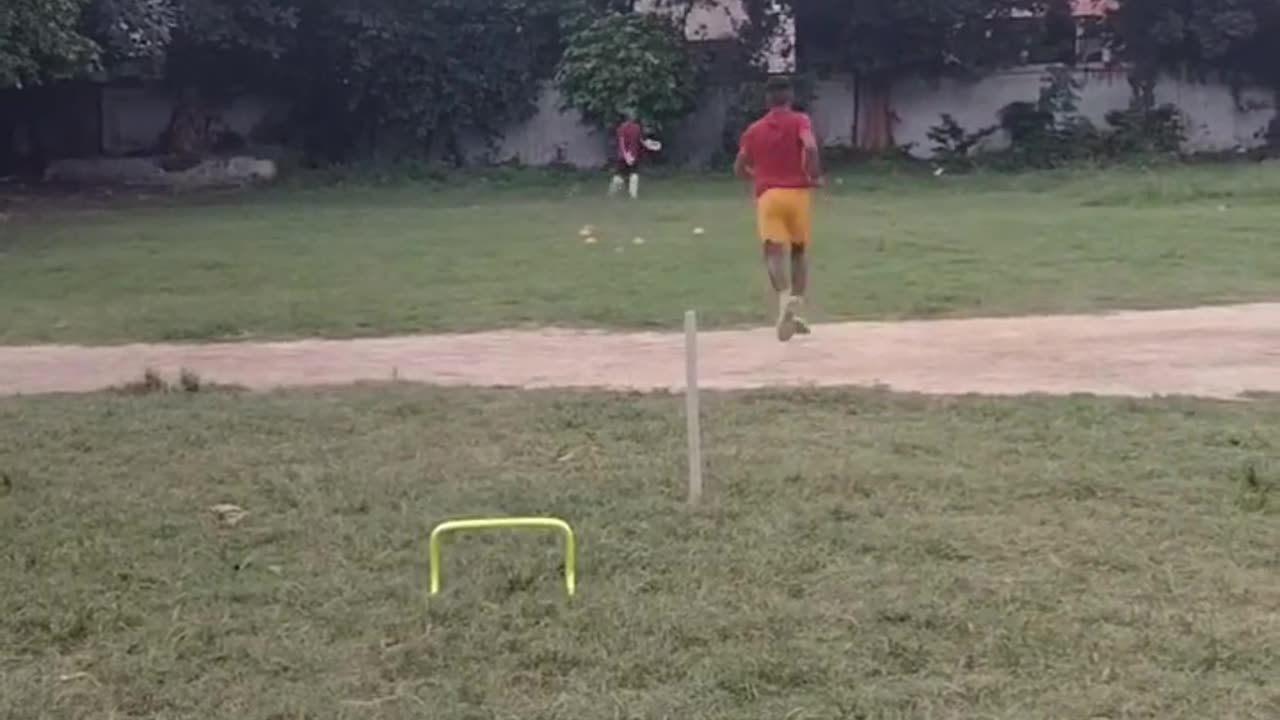 Single Wicket Bowling Practice