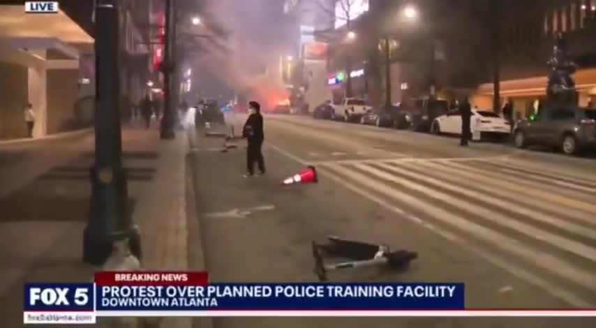 Radical Liberal Rioters Destroy Police Cars And Buildings In Atlanta