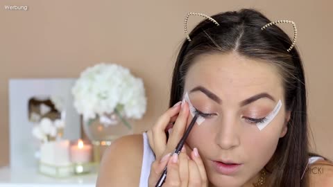 MAKE-UP TUTORIAL -HOW TO BE BEAUTIFUL IN JUST EASY STEPS