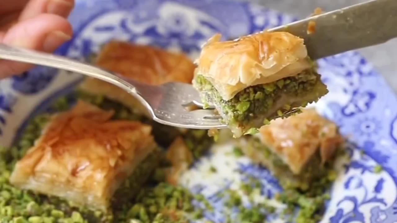 Homemade Pistachio Baklava