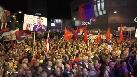 Bosnia-Herzegovina elections: Dodik supporters protest recount