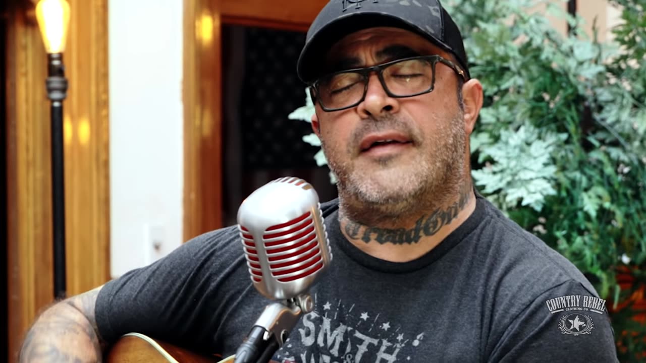 Aaron Lewis - God and Guns (Acoustic) // Country Rebel HQ Session