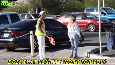 Crossing Guard STOPS A Gold Digger!!