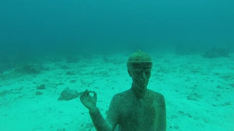 Scuba divers find artifacts on the seabed