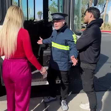 Bus driver teaches rude man a lesson! #lesson #kindness #life #drama #bus