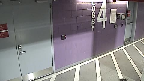 6123RHOBG3G304ABLobby4_2021-01-06_18h40min01s537ms.mp4