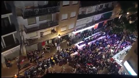 عرض دراجات نارية