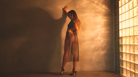 Ebon Lurks - Drip Different Sensual Twerk Nastya Nass