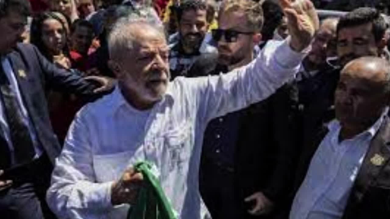 Lula escolhe Barbosa, Pérsio, Lara Resende e Mello para encabeçar a transição econômica BRASILIA