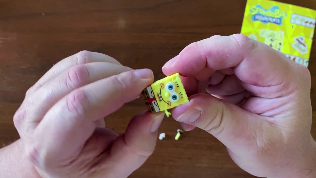 Spongebob Square Pants Pineapple House Unboxing