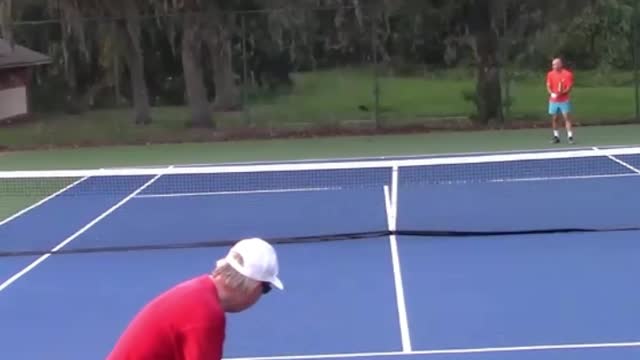 SERVICE ACE DOWN THE MIDDLE!