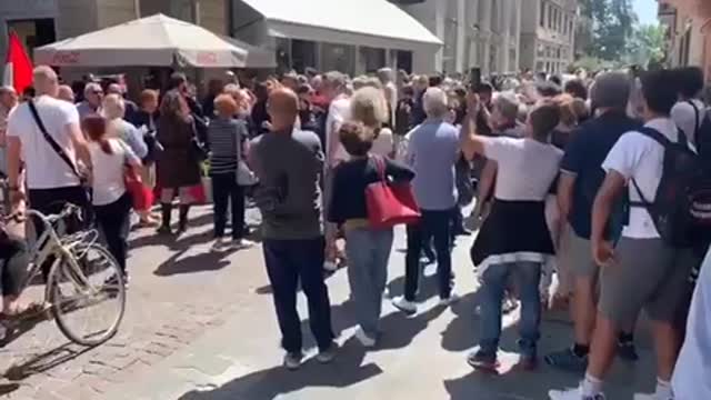 Speranza non viene accolto bene a La Spezia 16 maggio 2022