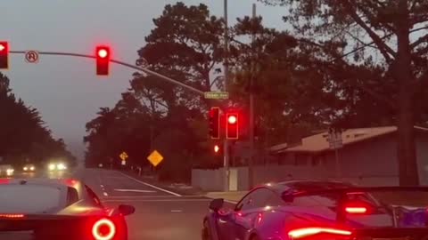 Red light green light # McLaren # Ferrari