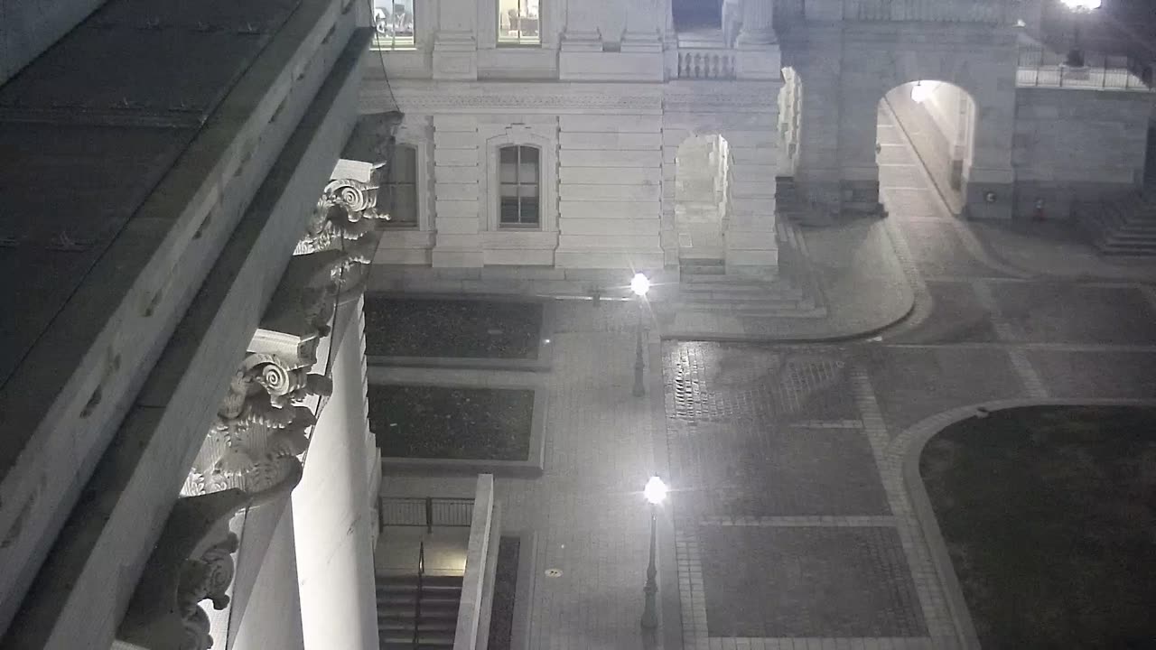 0951USCSRFEastRoof_2021-01-05_00h20min00s210ms.mp4