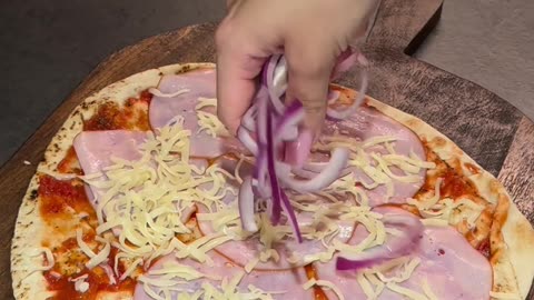 How to Make a High-Protein Pizza at Home: A Step-by-Step Guide"