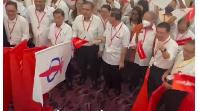 "DAP dalam perjalanan jadi parti benar-benar berbilang kaum, kata Rara "