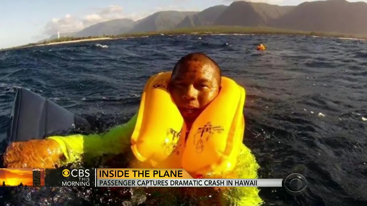 Everyone survives plane crash but person in charge of Obama birth certificate