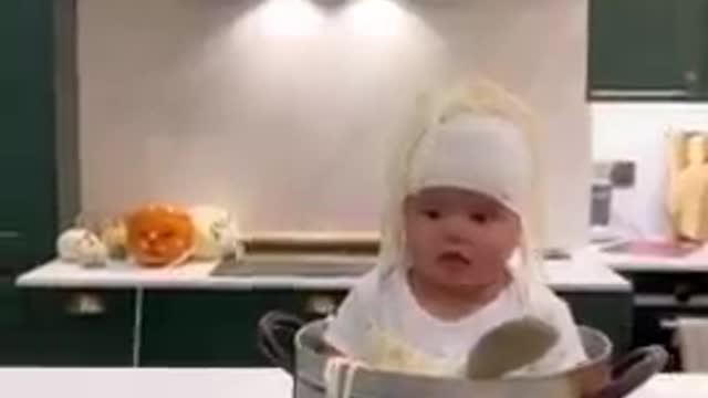 Epic Halloween costume will definitely make you smile