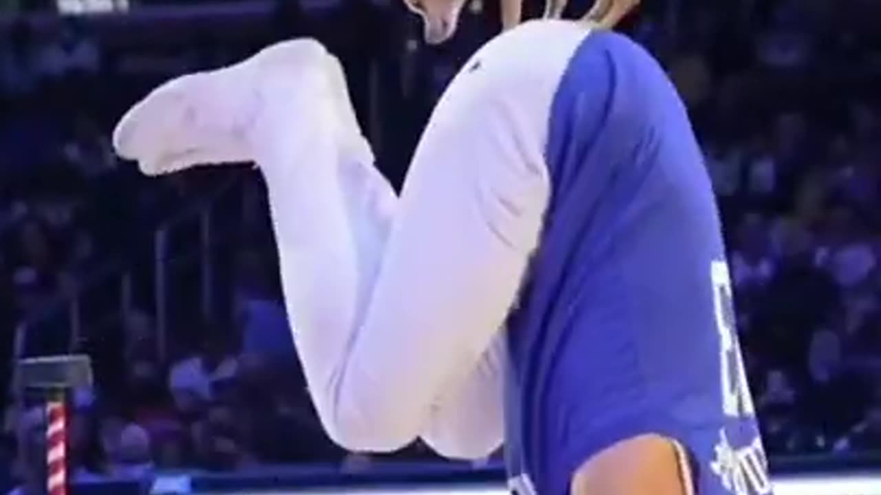 Man's amazing adventure with Puppy