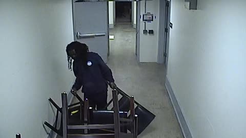 6094RHOBSBG104AEastLobby_2021-01-06_11h00min02s150ms.mp4