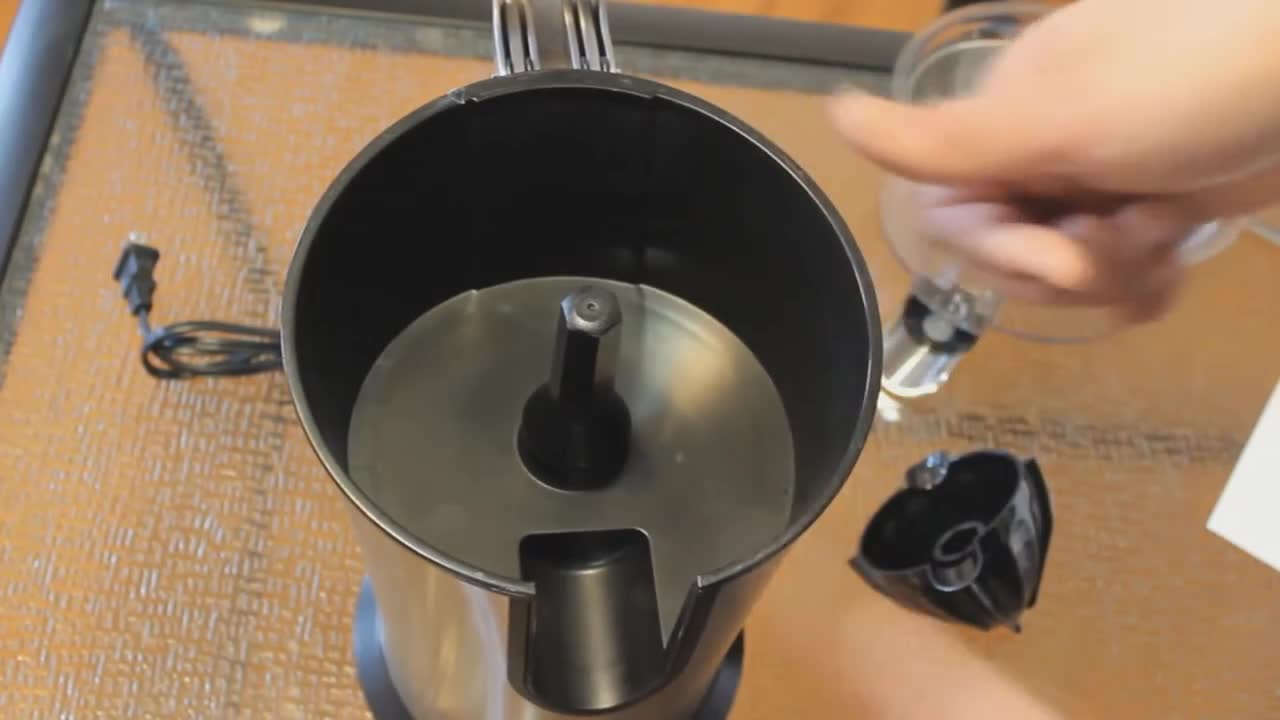 Chuzy Chef Citrus Juicer Unboxing, completely random review