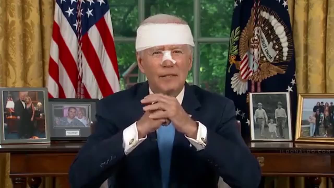 Joe Biden was attacked by Ultra Maga terrorist sand bags💰👜💼