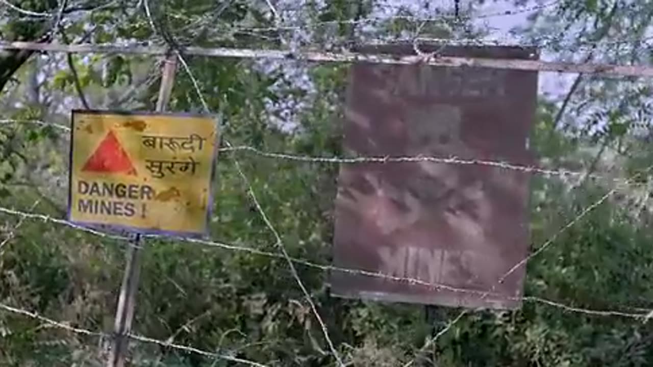 Humari Adhori Kahani .