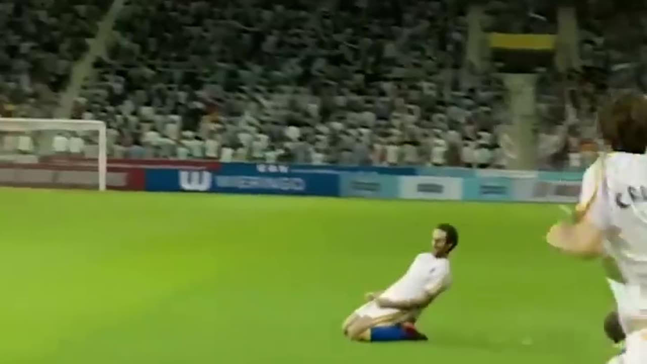 Funny Knee Slide Celebration 😂