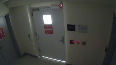 5180CHOBBANorthLobbyStair8_2021-01-05_01h00min01s637ms.mp4