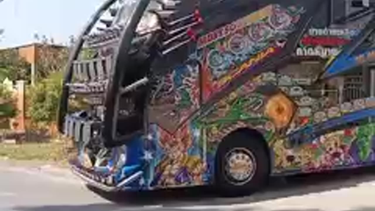 Bus good and beauty