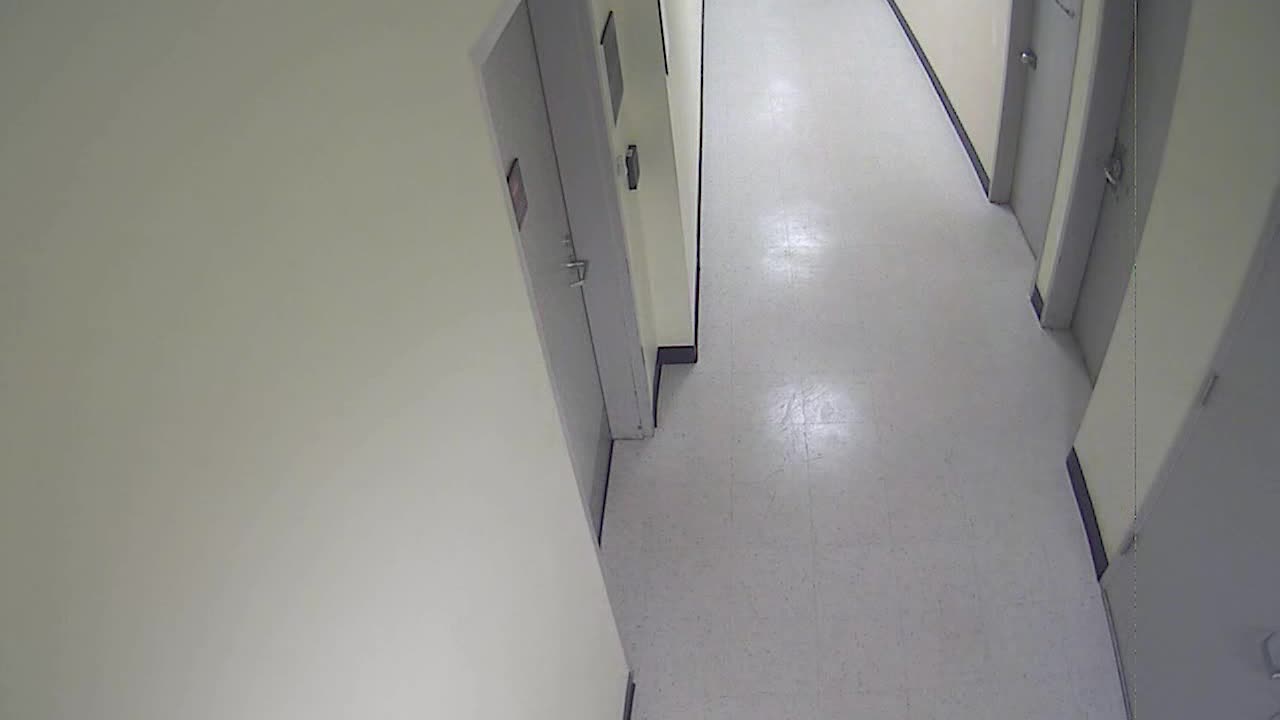 8802VZN06Elevator_2021-01-05_16h40min05s410ms.mp4