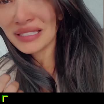 Ex-noiva de Manoel Gomes surge aos prantos após ser acusada de ser interesseira