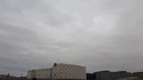 Himmel in Berlin am 27.01.2023 um 15 Uhr